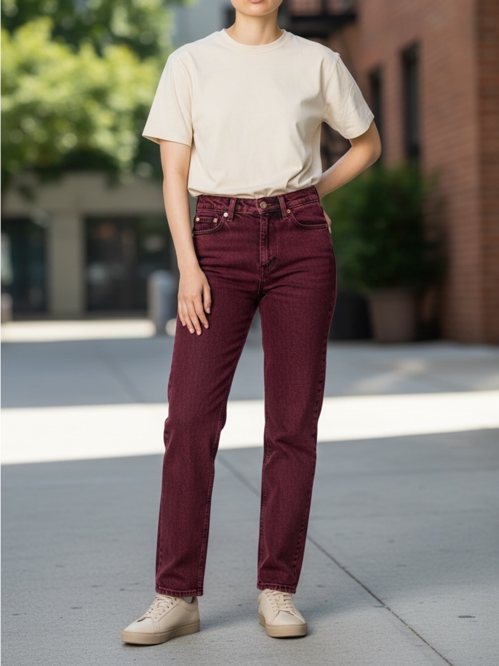GAP Women’s Burgundy Straight Jeans 90s Antique Wash 27 Size 4